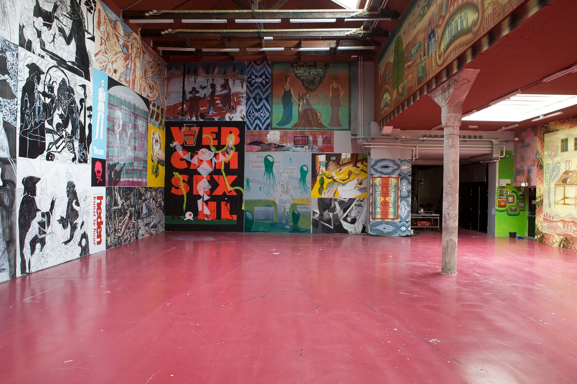 Contemporary art installation Doktor Faustus, part of the farewell exhibition of director Gijs Frieling in 2010. W139 painted from head till toe.